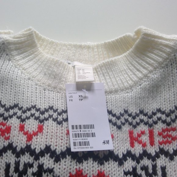 NWT cute Christmas sweater - H&M - Picture 3 of 6